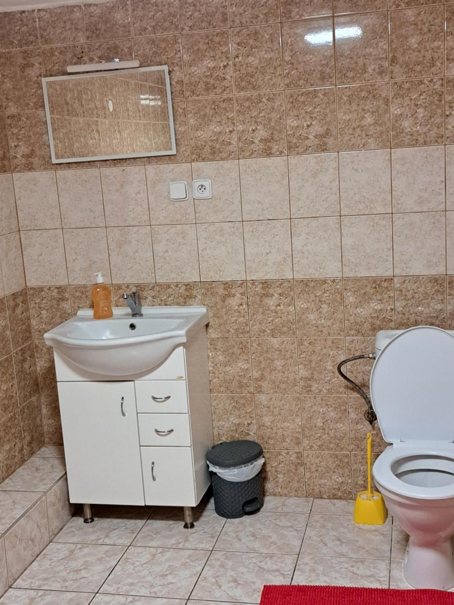 Penzion Motylek Vřesina Exteriör bild